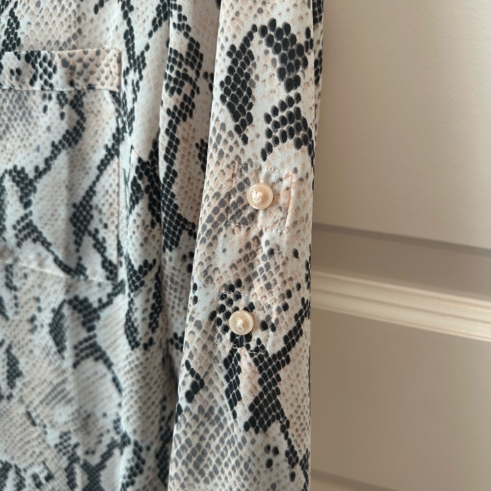 Express The Portfolio Shirt Python Print - image 2